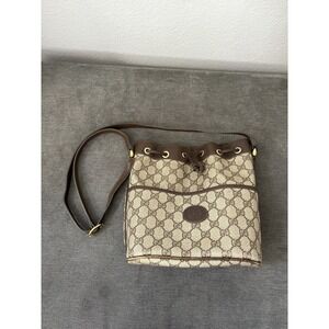 GUCCI Vintage GG Canvas Bucket Drawstring Crossbody Dark Bag Brown Y2K